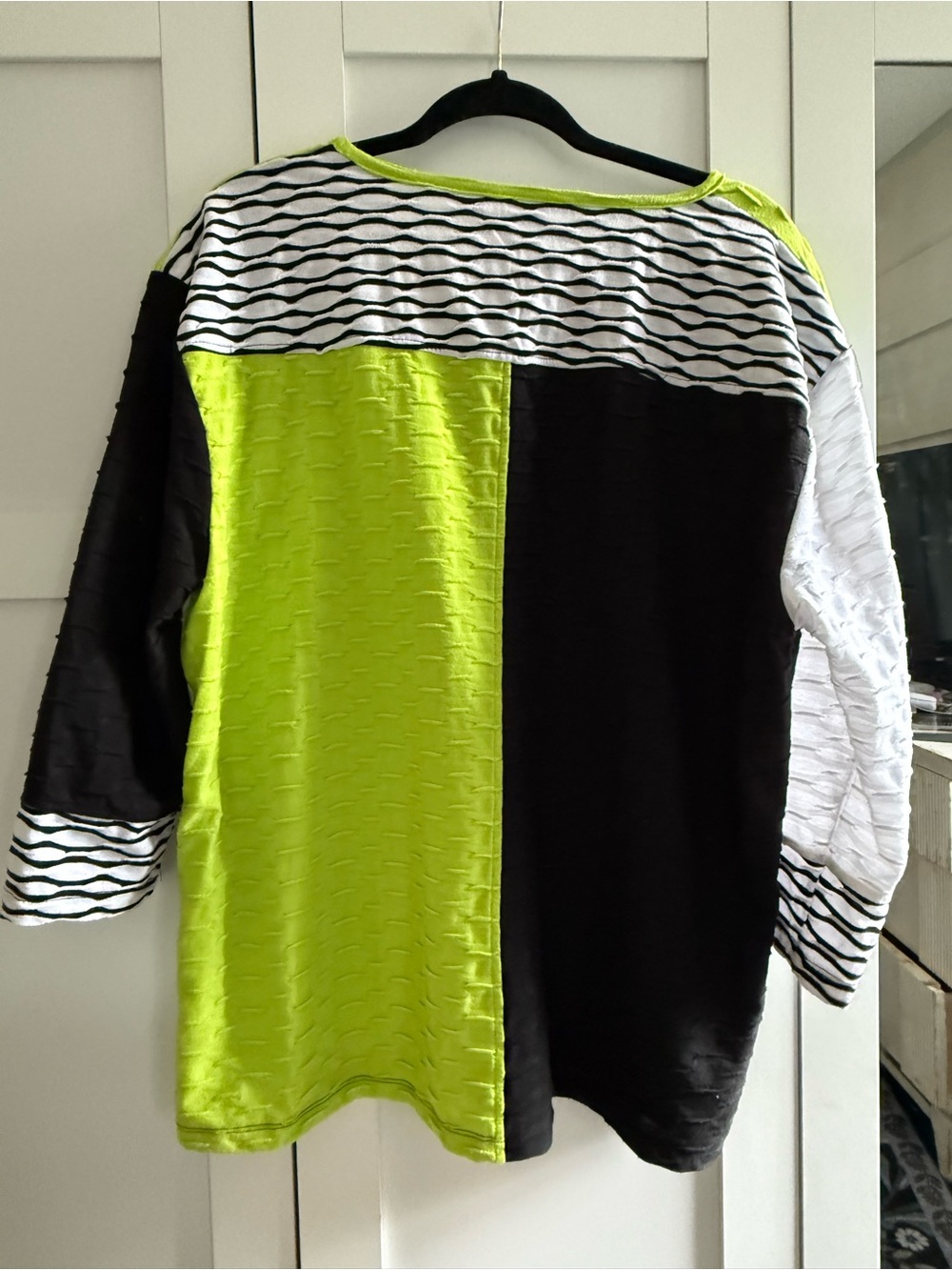 Multiples Women’s Colorblock Long Sleeve Top - Lime, Black & White - Picture 2 of 4